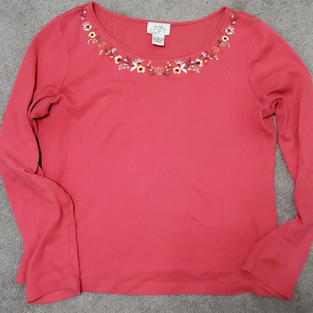 Ann Taylor Loft Tee